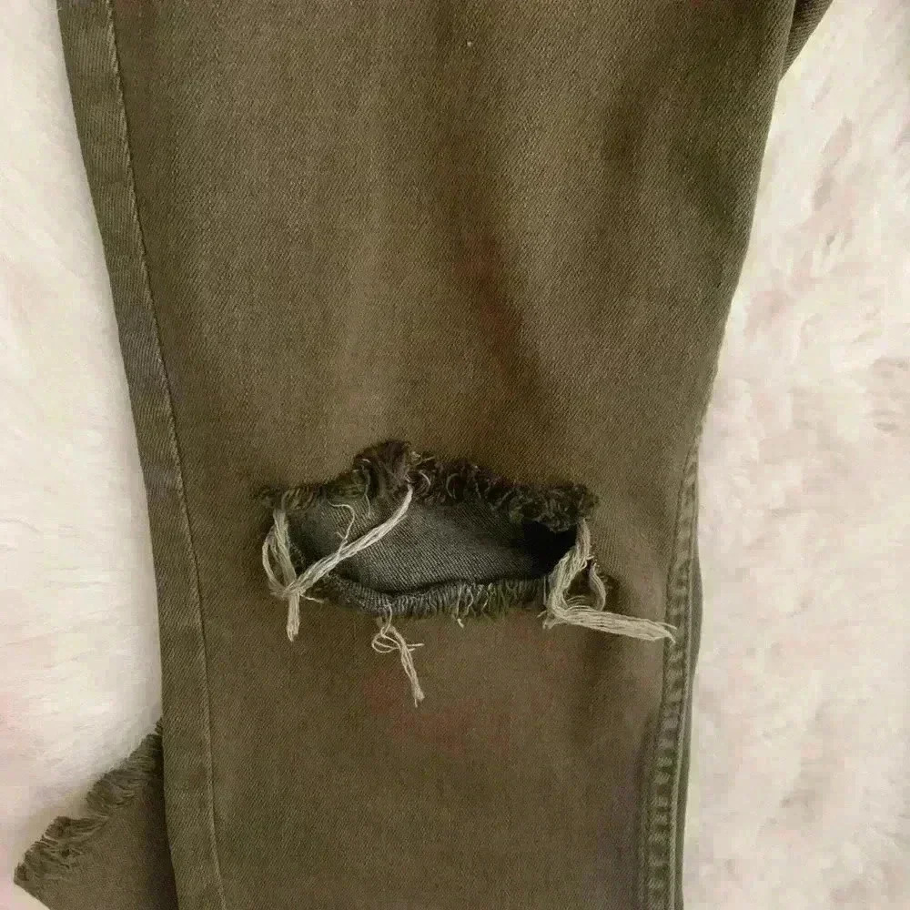 Free People Distressed Stone Wash Raw Hem Denim Jeans Pants - Picture 3 of 7